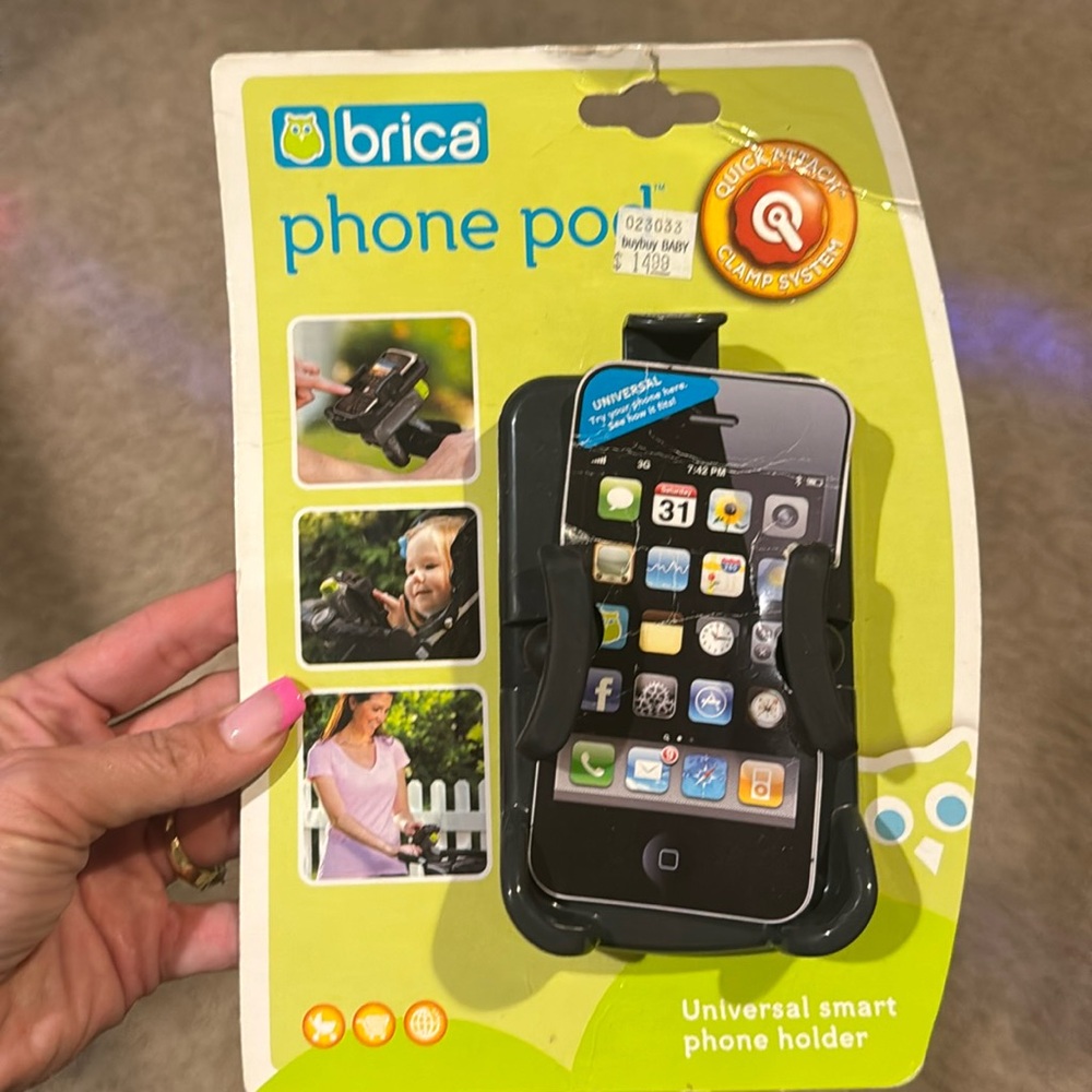 Universal Smart Phone Holder - NWT